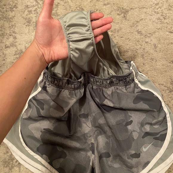 Nike Dri-FIT Running Shorts - Picture 3 of 6